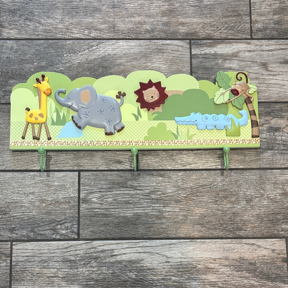 Lambs & ivy Safari Animal Wall Hook Rack